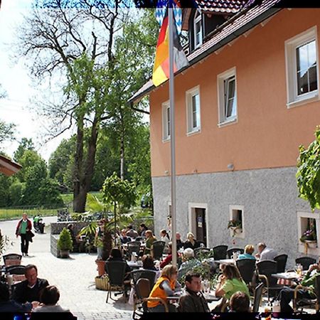 Landgasthof-Hotel Hammermuehle Donaustauf Buitenkant foto