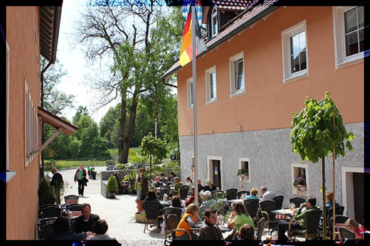 Landgasthof-Hotel Hammermuehle Donaustauf Buitenkant foto